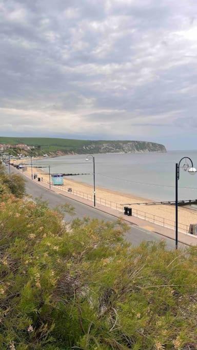Swanage Bay Coastal Apartment Екстериор снимка