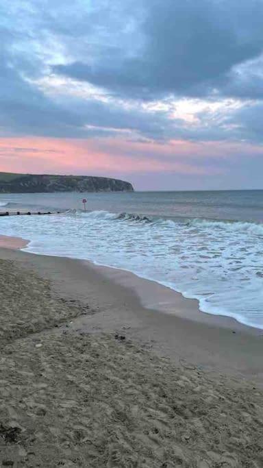 Swanage Bay Coastal Apartment Екстериор снимка
